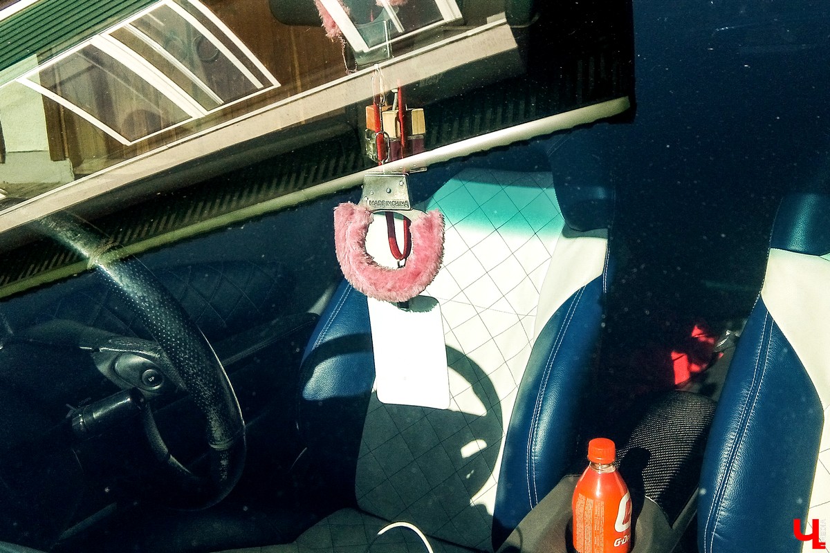 15 и 16 сентября в Суздале прошел фестиваль автомобильного тюнинга Tuning Car Awards. На него съехалось больше 100 машин со всей России