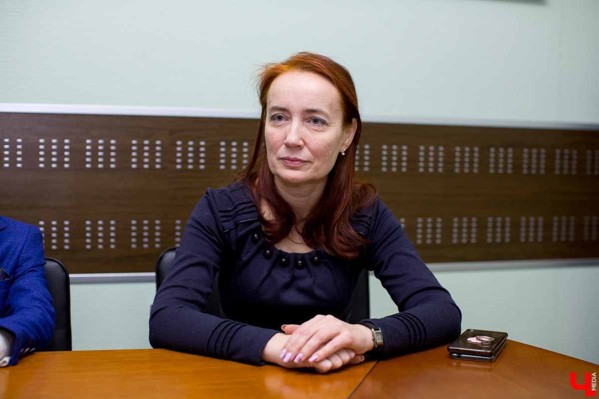 Елена Еропова