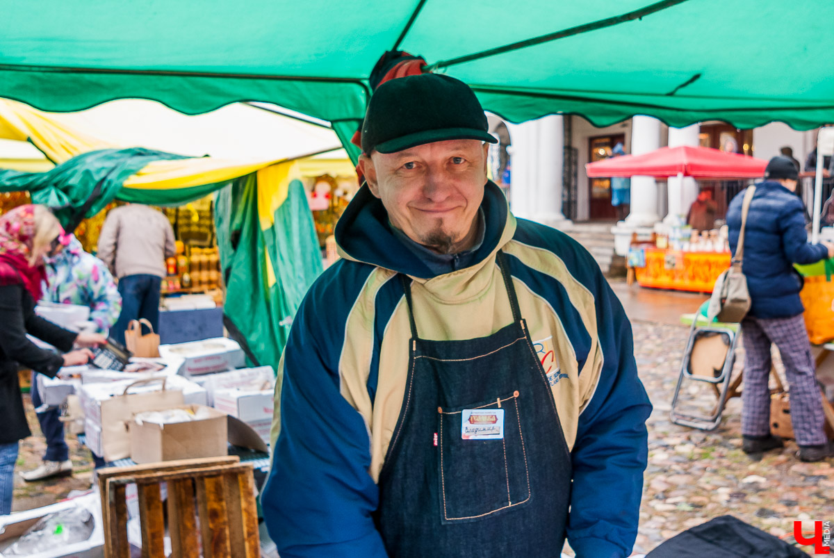 6 октября в Суздале прошла Традиционная Евфросиньевская ярмарка. Мероприятие собрало продавцов и производителей разных товаров из Суздаля и соседних городов