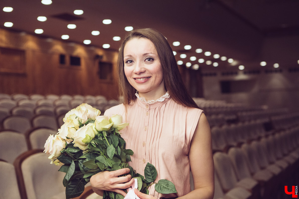 Анна Лузгина