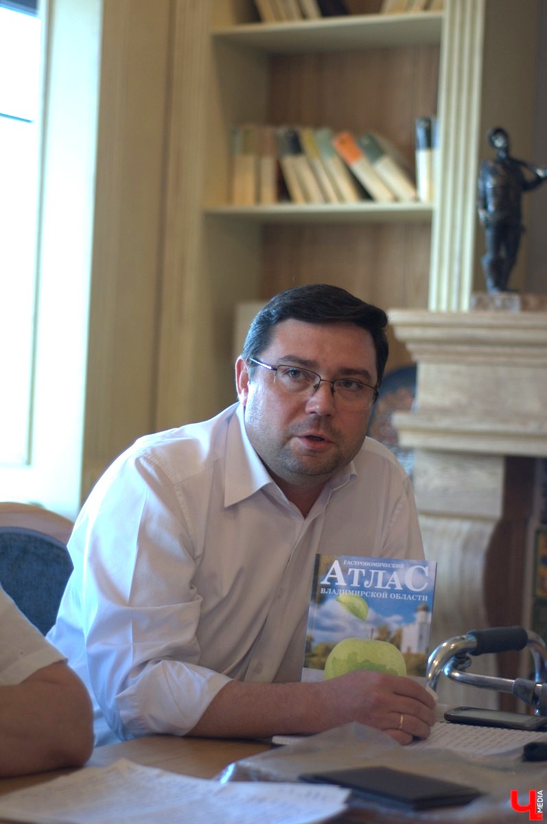 29 августа Владимирская ассоциация кулинаров представила новый туристический проект - «Гастрономический атлас Владимирской области». В него вошли более 40 заведений региона и ряд гастрономических праздников