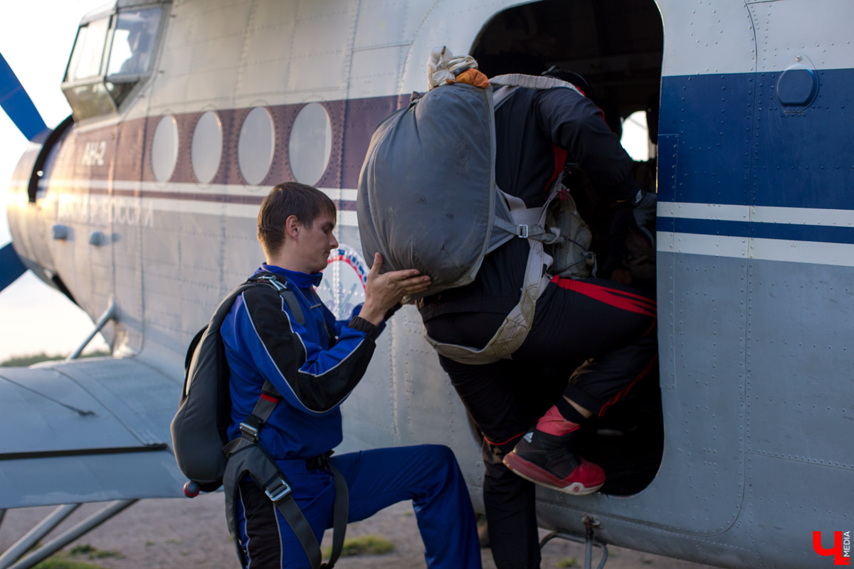 Как подготовиться к первому прыжку с парашютом. Личный опыт посетительницы владимирского аэроклуба