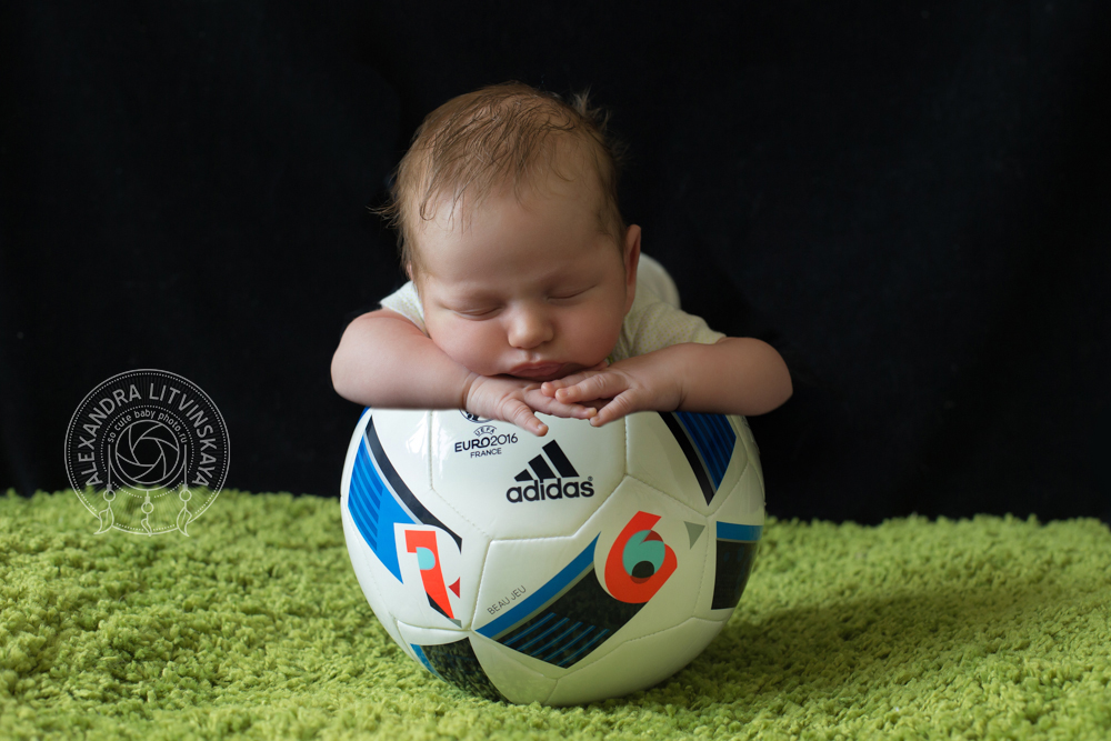 новорожденный