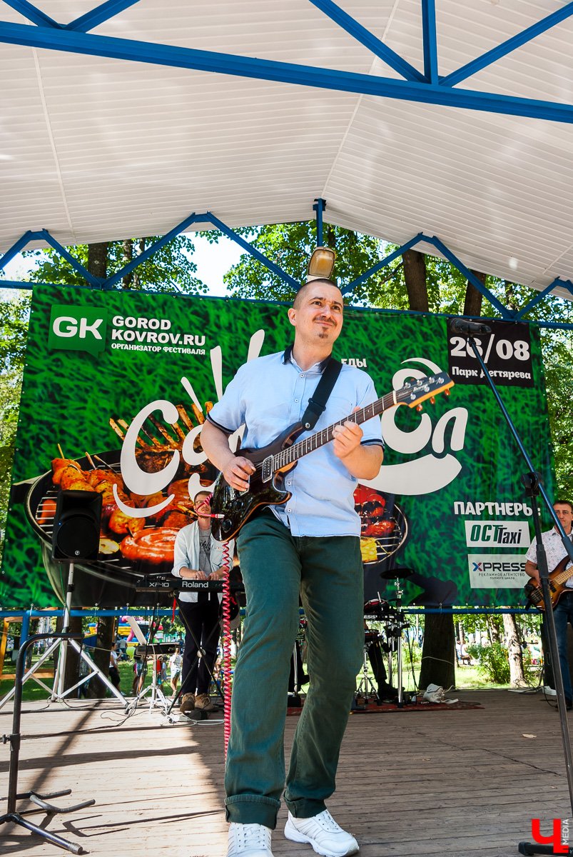 26 августа в Коврове прошёл гастрономический фестиваль «СамБыЕл». В нем приняло участие 7 ресторанов, удивлявших гостей оригинальными блюдами