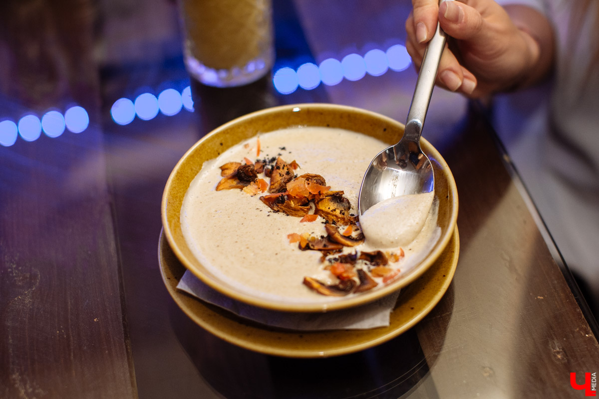 Инста-ужин в "Es. Co. Bar"