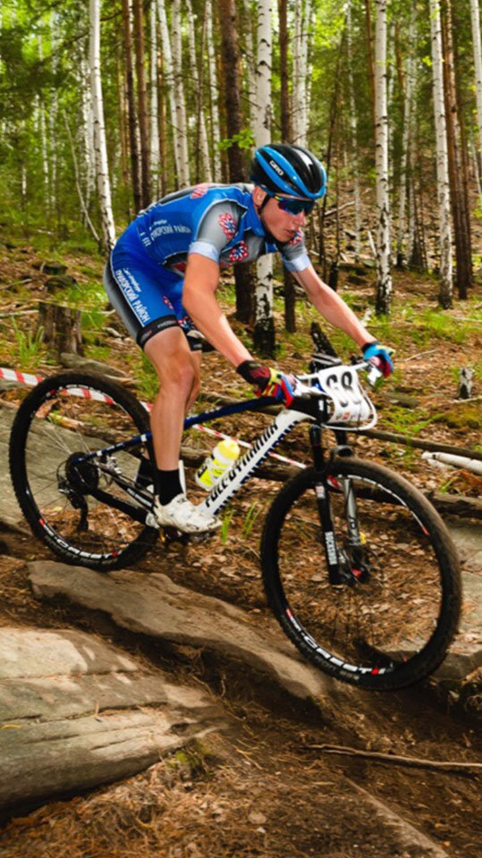 Максим Артемьев из Мурома отправился на Третью юношескую Олимпиаду в Буэнос-Айрес. Наш земляк выступит на соревнованиях по маунтинбайку