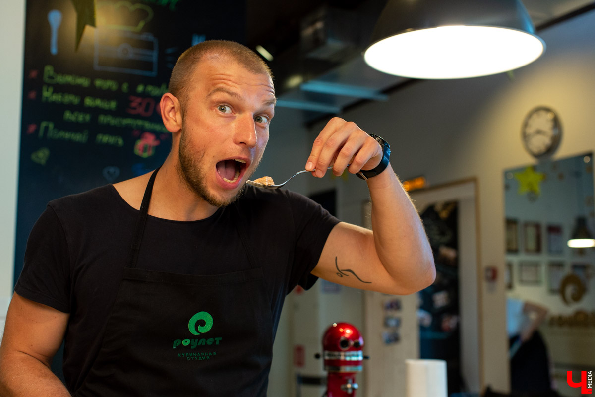 Шеф-повар Дмитрий Орловский открыл пловцу Сергею Сафонову вкус спаржи, рецепт быстрого приготовления лосося и секрет, как доставить удовольствие женщине