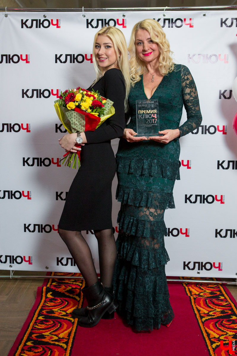 Юлия и Жанна Згребновы