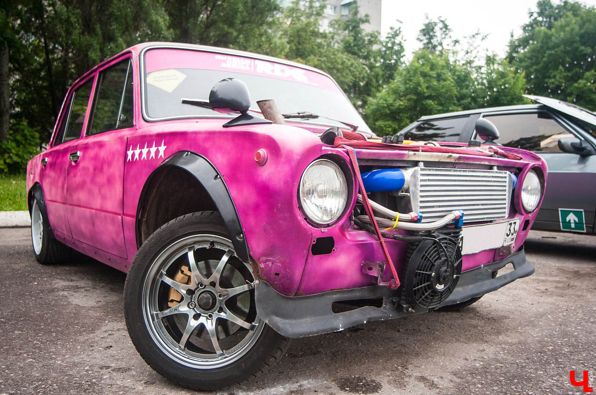 Фестиваль «Крутые тачки» во Владимире