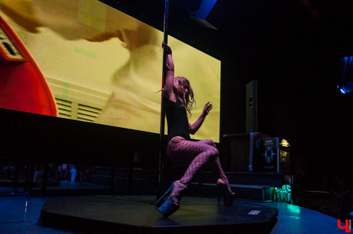 28 сентября во Владимире прошел чемпионат по Pole dance 2018. Победительницей стала Анастасия Маврина