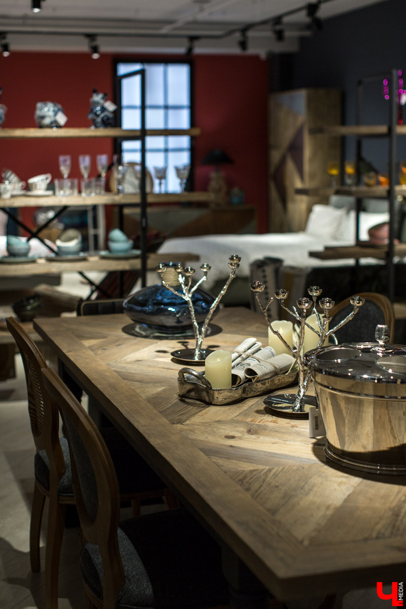 Во Владимире открылся новый шоу-рум “Комод Бюро”. Здесь собраны последние тенденции для оформления жилых помещений