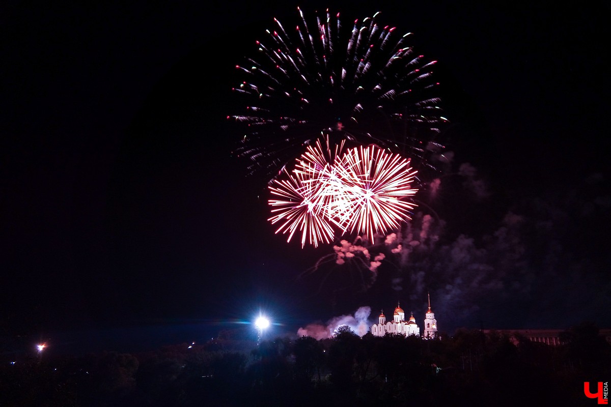25 августа во Владимире праздновали День города. Какими увидели торжества люди? Мы собрали самые интересные, на наш взгляд, фотографии из Инстаграм