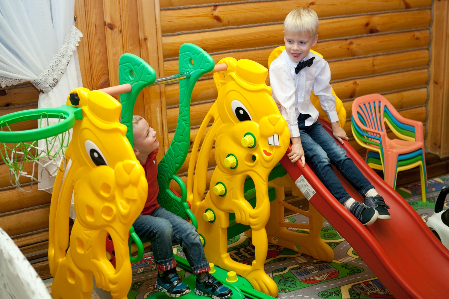 Детская площадка в ресторане «Русское Подворье»