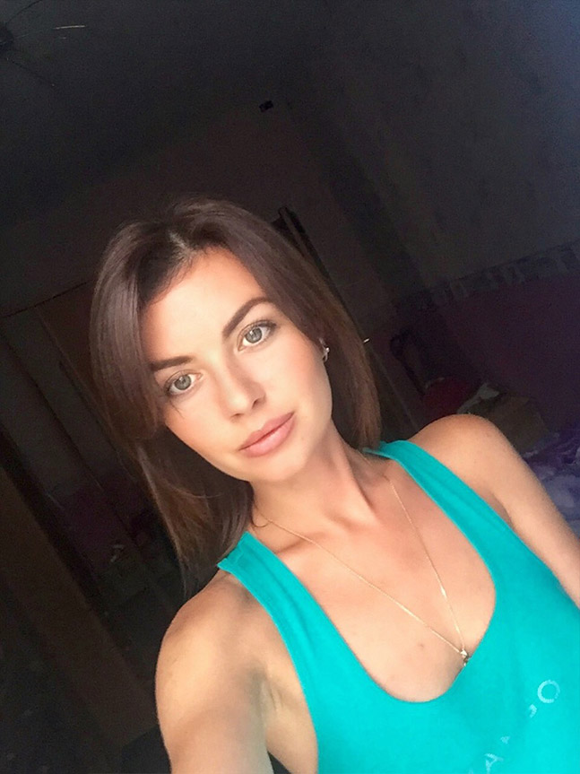 Яна Черникова