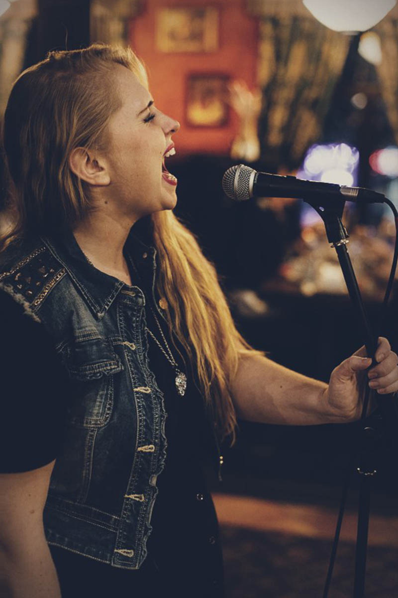 Юлия Митрузаева