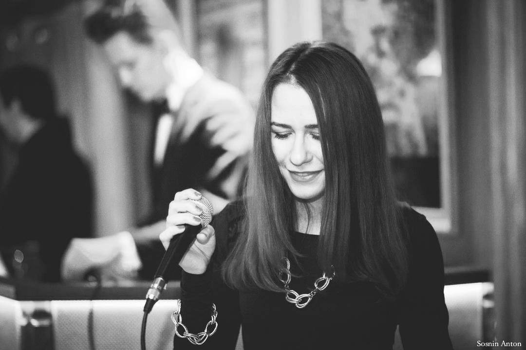 Анна Магкинли