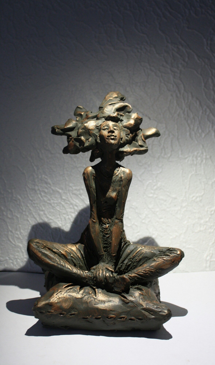 Скульптура работы Михаила Блинова