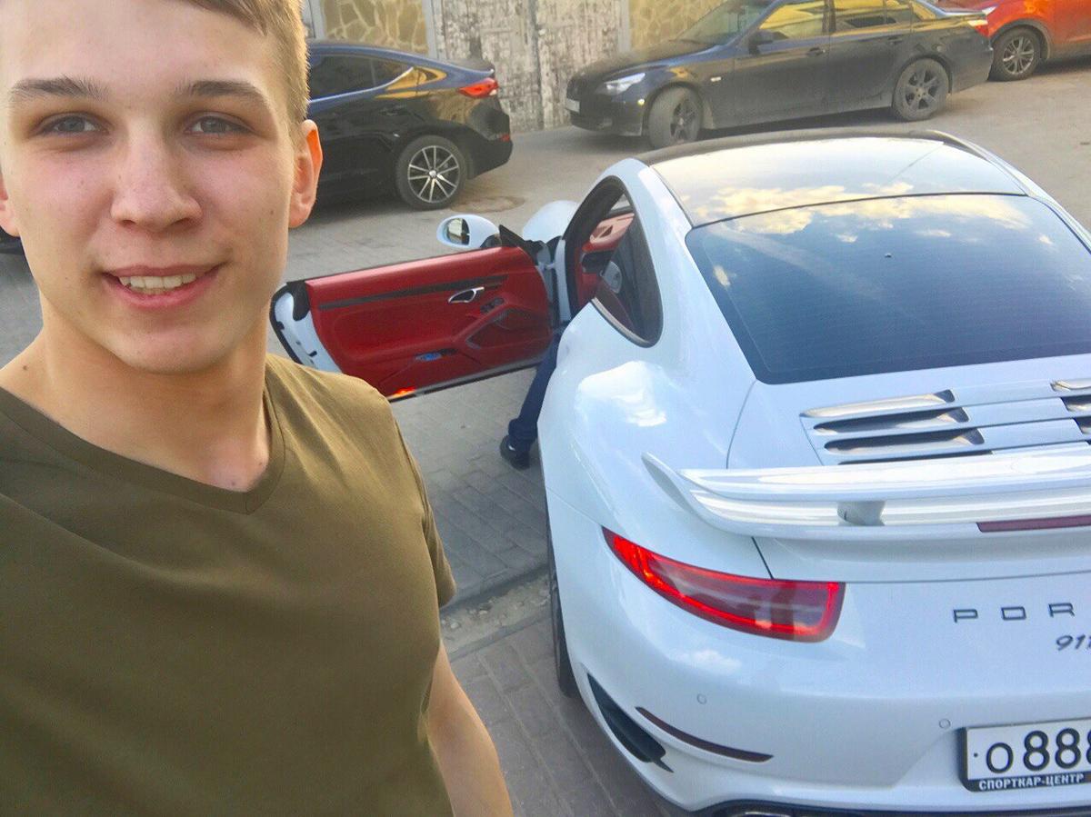 Основатель "Подслушано Автомобилистов | Владимир": Планирую зарабатывать хотя бы 1 млн. в месяц”