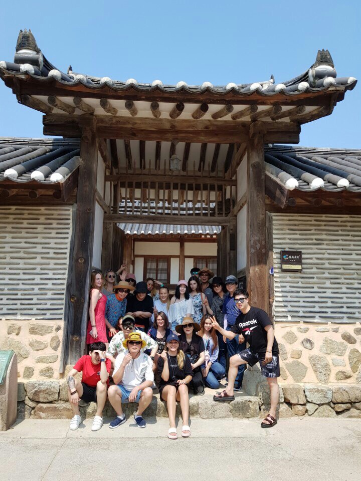 Владимирская девушка Ксения Болженко два месяца прожила в Южной Корее