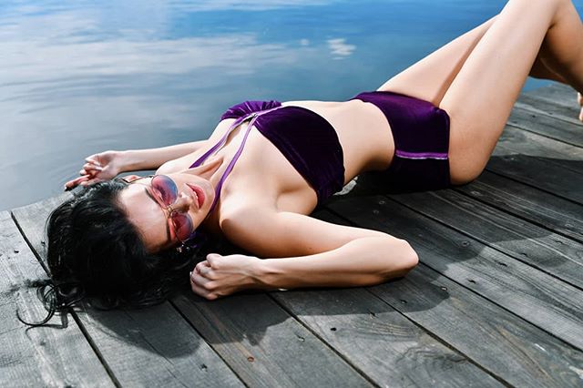 Анна Федорова активно ведет страничку в Инстаграм. Ее читают более 16 000 человек. Мы выяснили, как девушка добилась такой популярности, о чем пишет и что рекламирует