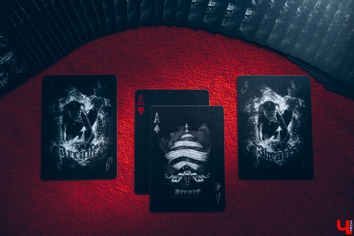 Коллекция карт Максима Чернышова