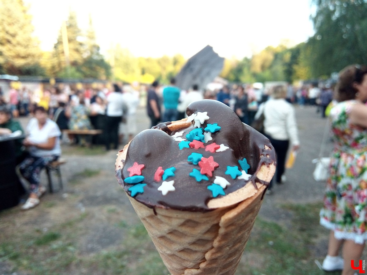 7-8 сентября в Суздале прошел третий фестиваль «Медовуха Fest». В 2018 году медовары привезли ставленый мед, сбитень, безалкогольную медовуху и травяные настои