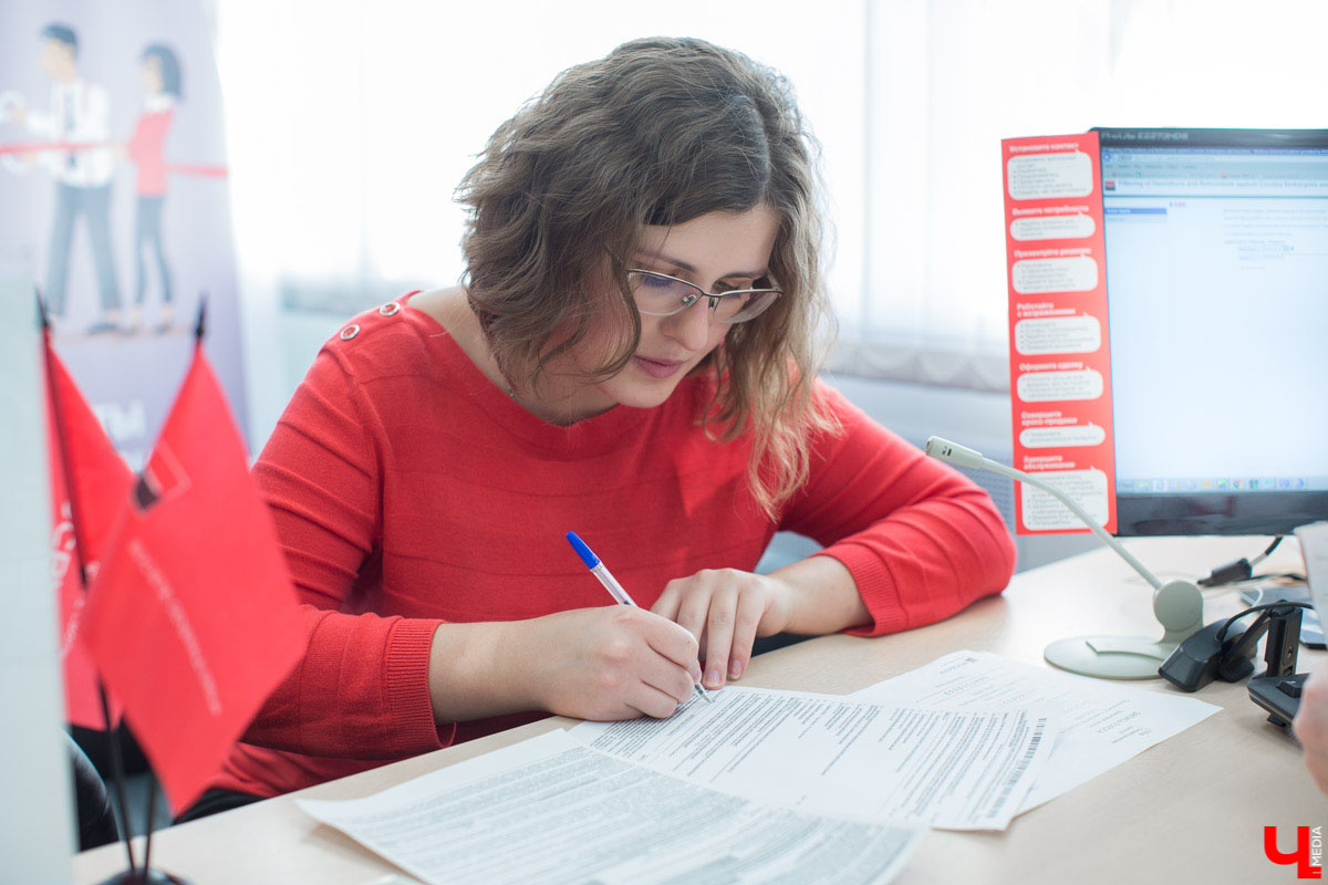 Не так давно в России запустили Единую биометрическую систему - по задумке авторов граждане могут сдать биометрию в банке, привязать эти данные к аккаунту на Госуслугах, а затем получать финансовые услуги не выходя из дома