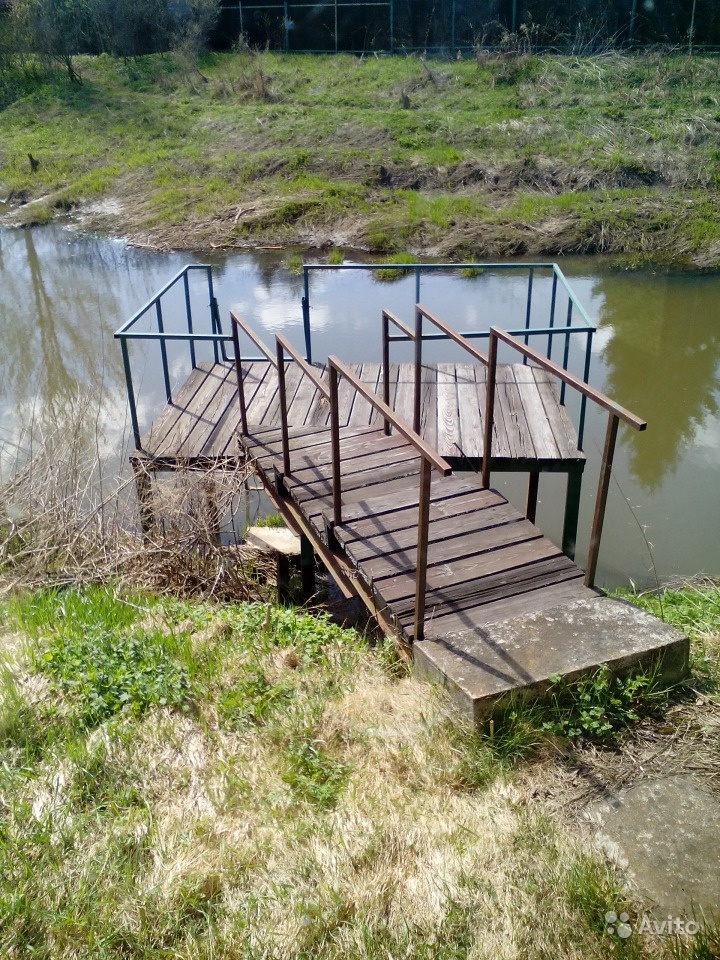 Снять дачу на лето: бассейн, лес, пруд, караси прилагаются