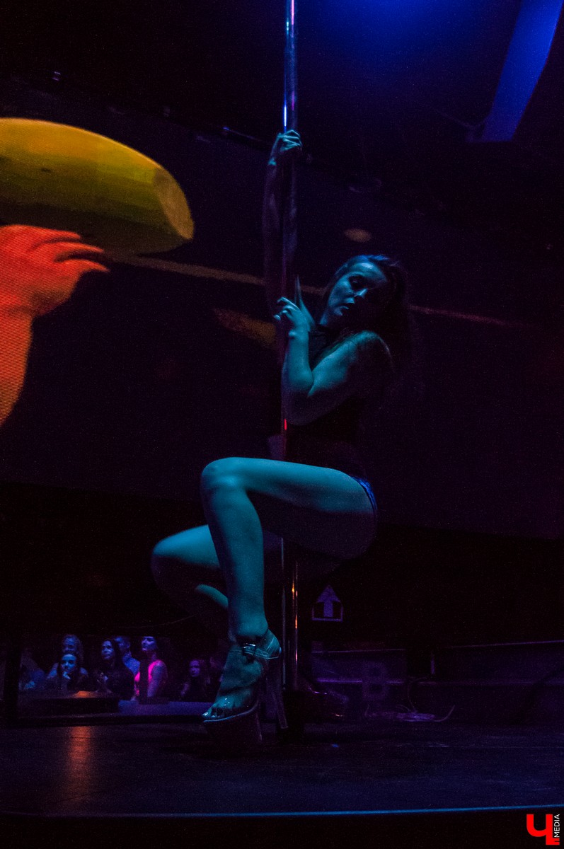 28 сентября во Владимире прошел чемпионат по Pole dance 2018. Победительницей стала Анастасия Маврина