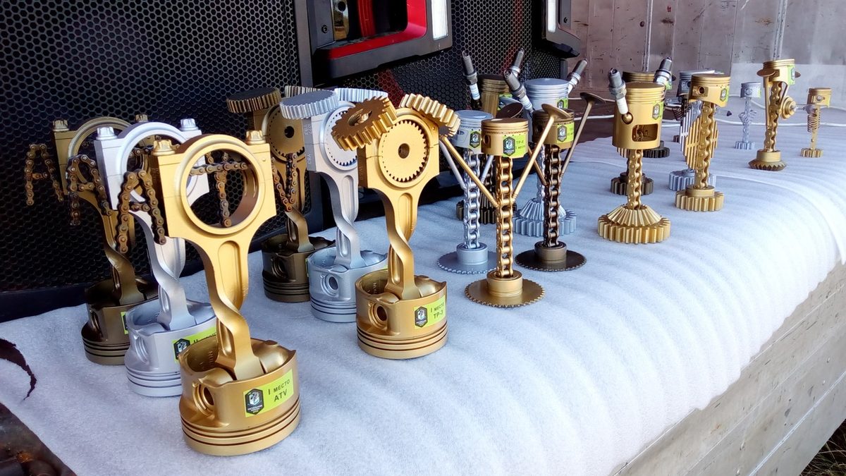 16 сентября состоялись “Мстёрские тропы 2018”. Мотоциклисты соревновались в ориентировании на бездорожье. Приехало 100 участников