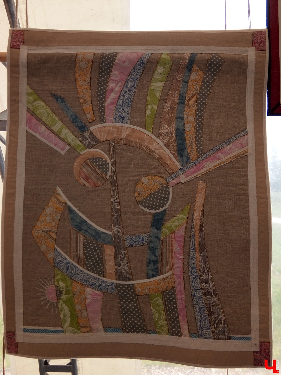 С 9 по 16 августа в Суздале проходит международный фестиваль лоскутного шитья. Участвуют в нем не только женщины, но и мужчины