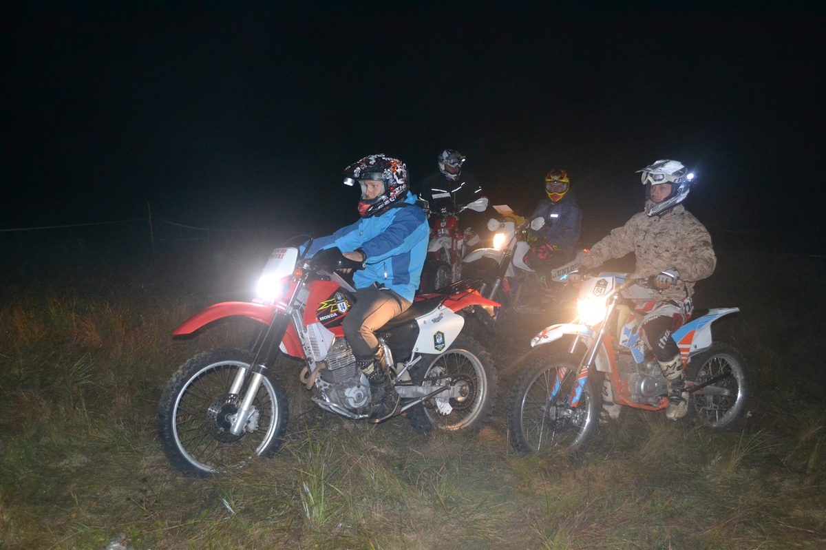 16 сентября состоялись “Мстёрские тропы 2018”. Мотоциклисты соревновались в ориентировании на бездорожье. Приехало 100 участников