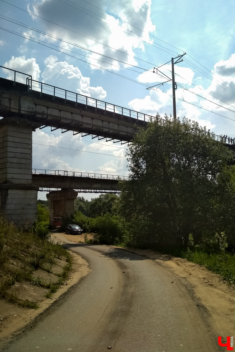 Корреспондент «Ключ-Медиа» испытала на себе такое опасное развлечение, как роупджампинг. Теперь она готова поделиться своими впечатлениями от прыжка с высоты
