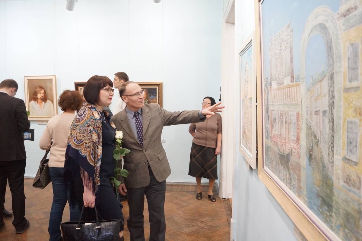 Ален Делон и Роман Абрамович маслом. Выставка Сафронова в Коврове