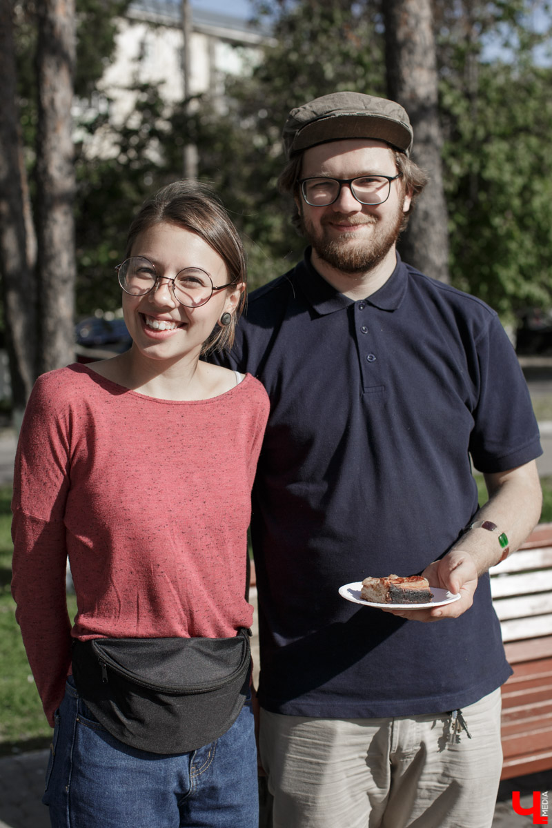 9 августа во Владимире прошла очередная акция в поддержку приближающегося Ресторанного дня. У памятника Диктору Левитану был открыт ресторан Лепёха-Лепёха