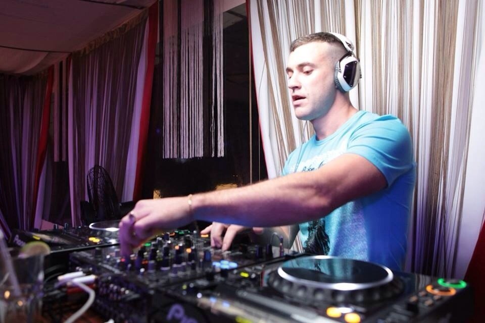 Саня Шелест