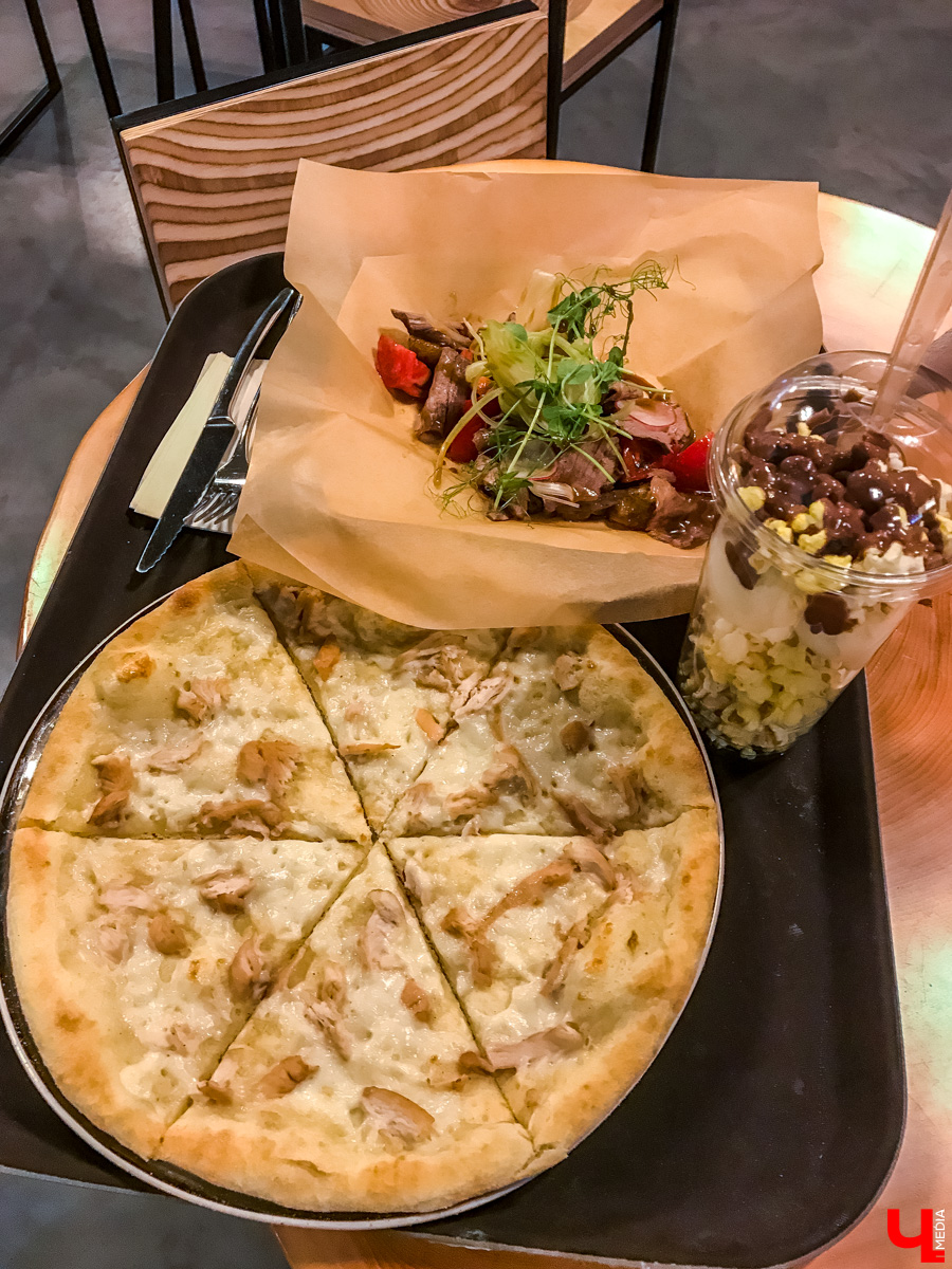 Журналист Ключ-Медиа побывала в ресторане Ольги Бузовой, оценила интерьер и узнала, что там за салаты такие подают под названием “Мало половин” и “Бузцезарь”