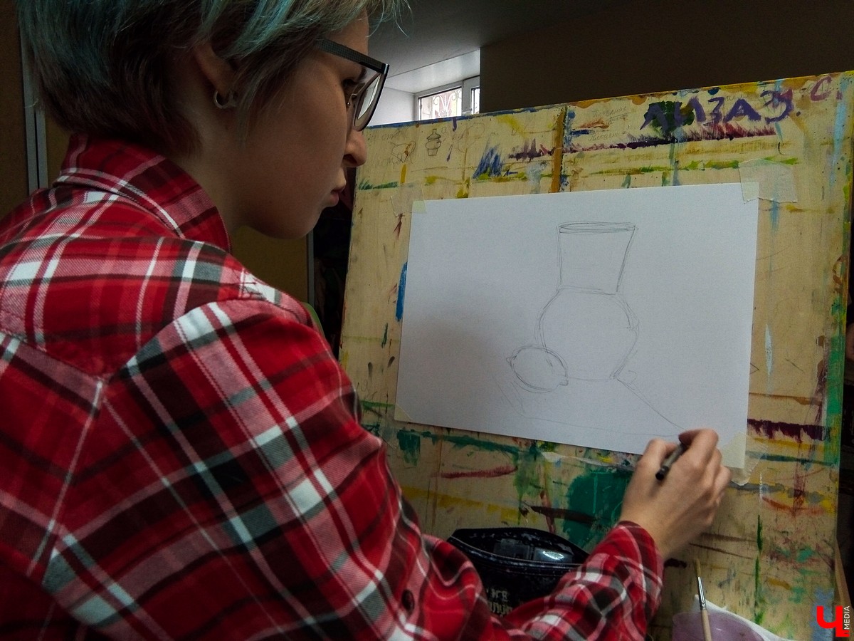 Художник Антон Ёжкин на мастер-классе показал, как без опыта нарисовать реалистичную картину за семь шагов