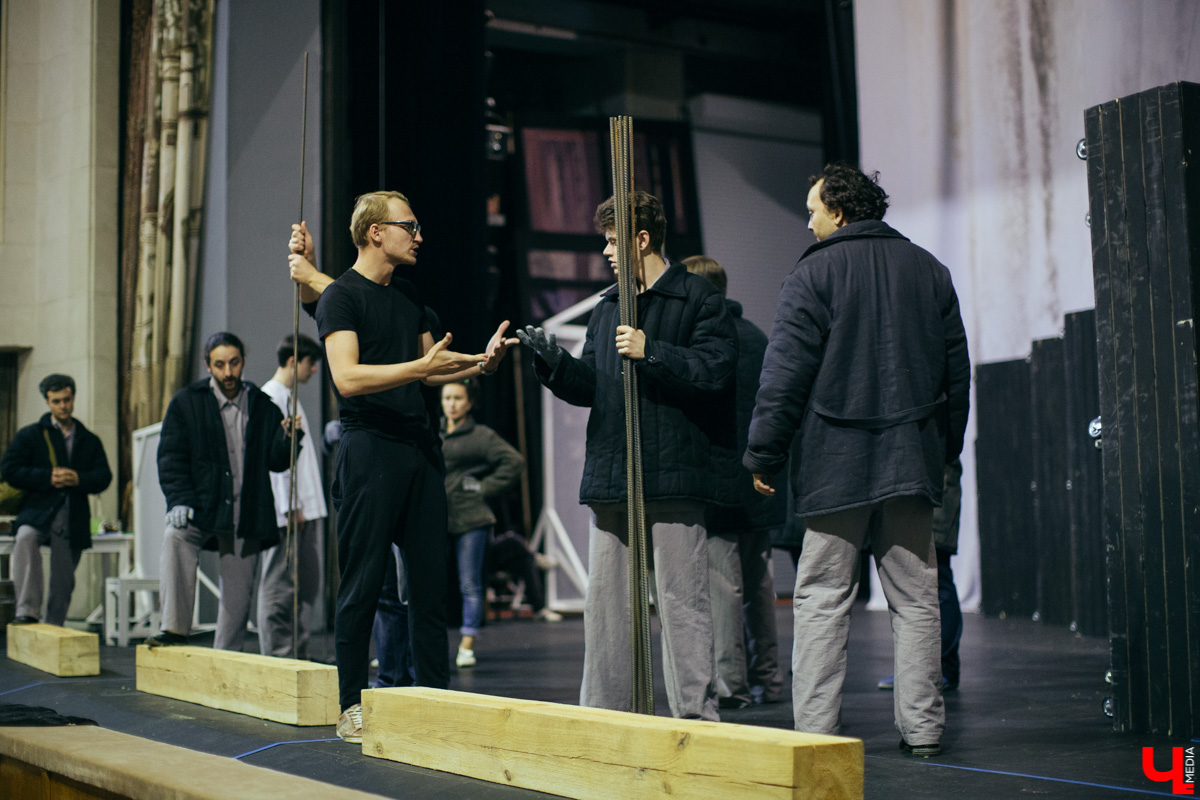 Репетиция спектакля “Раковый корпус”