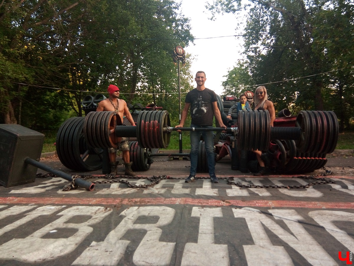 7-8 сентября в Суздале прошел третий фестиваль «Медовуха Fest». В 2018 году медовары привезли ставленый мед, сбитень, безалкогольную медовуху и травяные настои