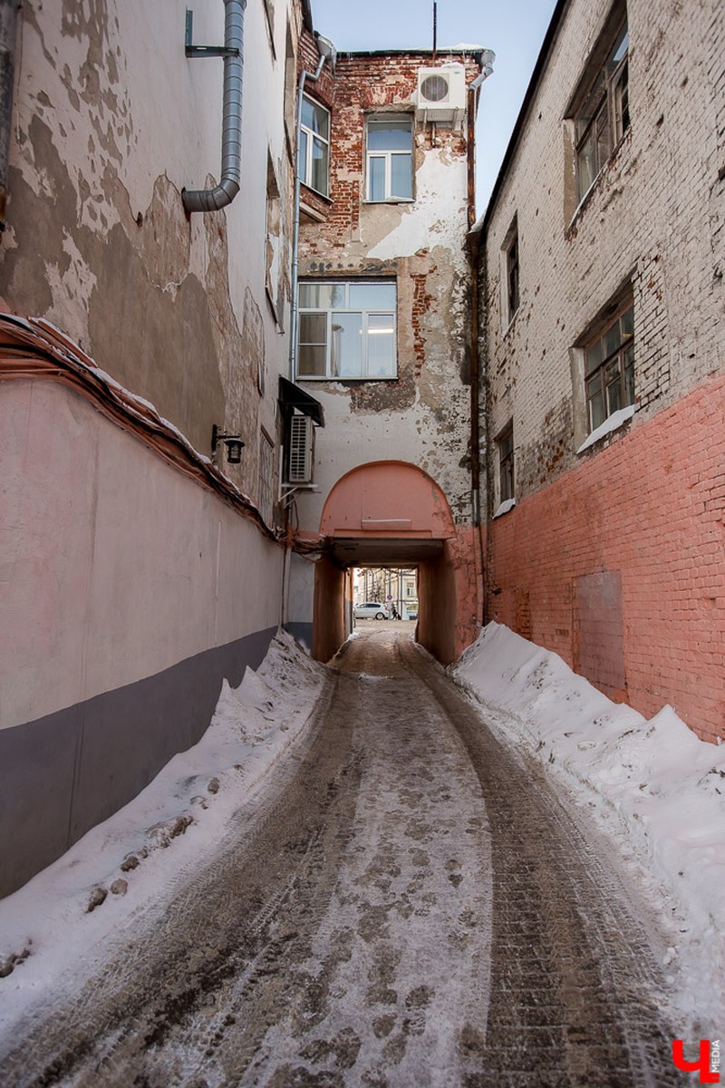 Дом № 44 на Большой Московской