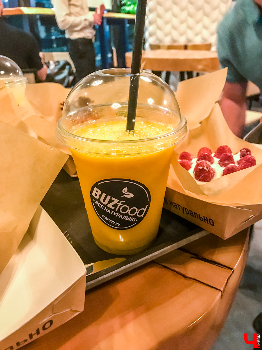 Журналист Ключ-Медиа побывала в ресторане Ольги Бузовой, оценила интерьер и узнала, что там за салаты такие подают под названием “Мало половин” и “Бузцезарь”