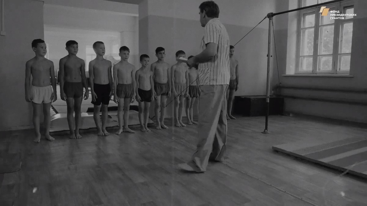 Проект “Имя. Символ 33” опубликовал новый фильм. Он посвящен великому гимнасту Николаю Андрианову. О знаменитом владимирце рассказали те, кто отлично его знал