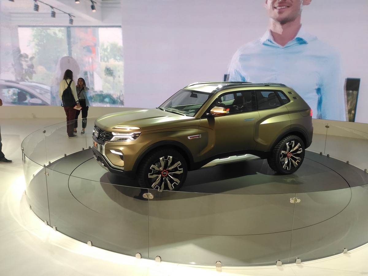 С 31 августа по 9 сентября в Крокус Экспо проходил Московский международный автомобильный салон 2018. Автоэксперт Андрей Даведьянов побывал на выставке и рассказал о том, что ждет автолюбителей в недалеком будущем