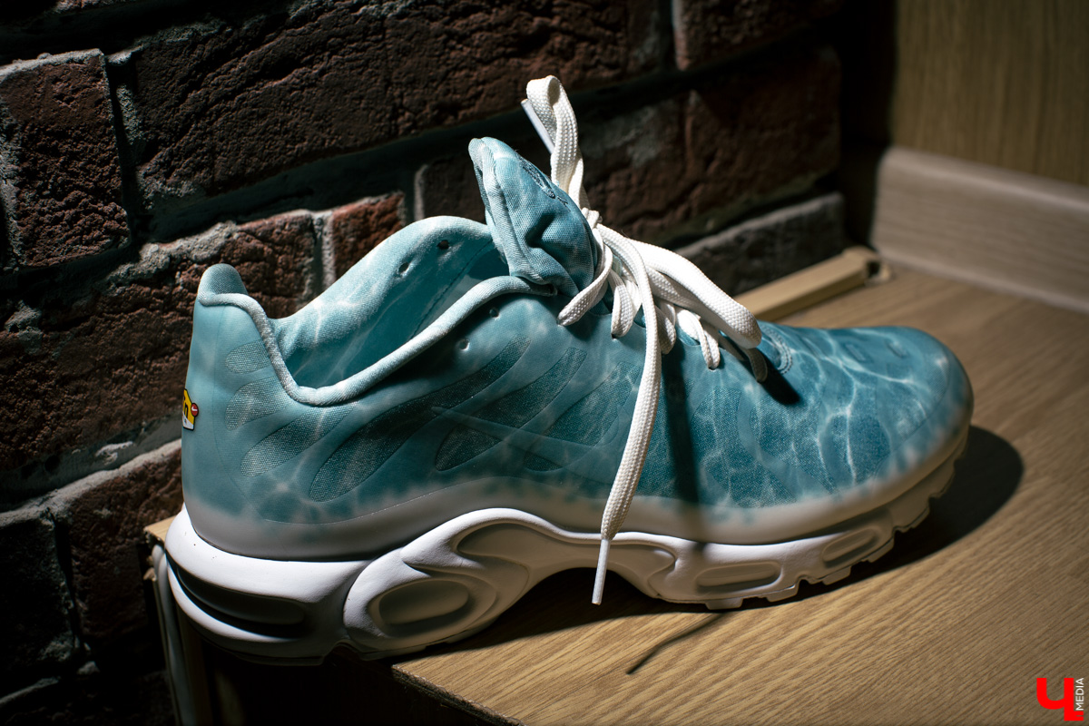 Оригинальные кроссовки