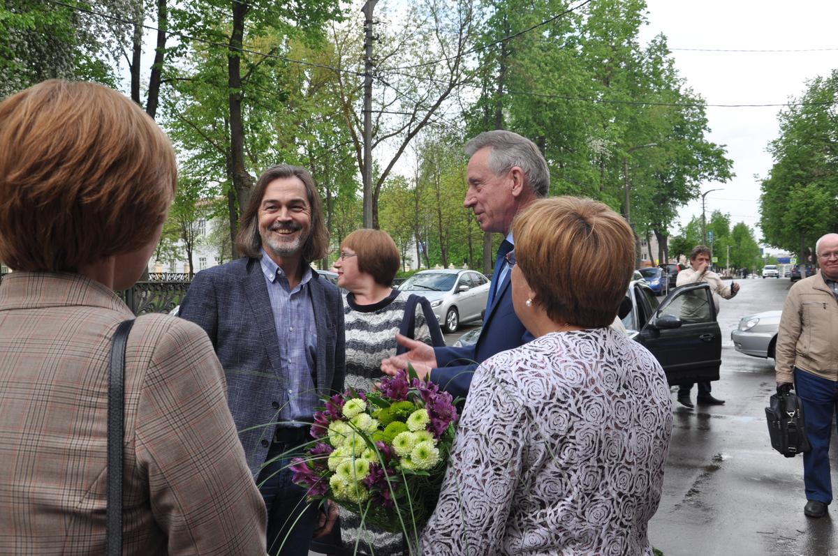 Во Владимире появится музей Никаса Сафронова