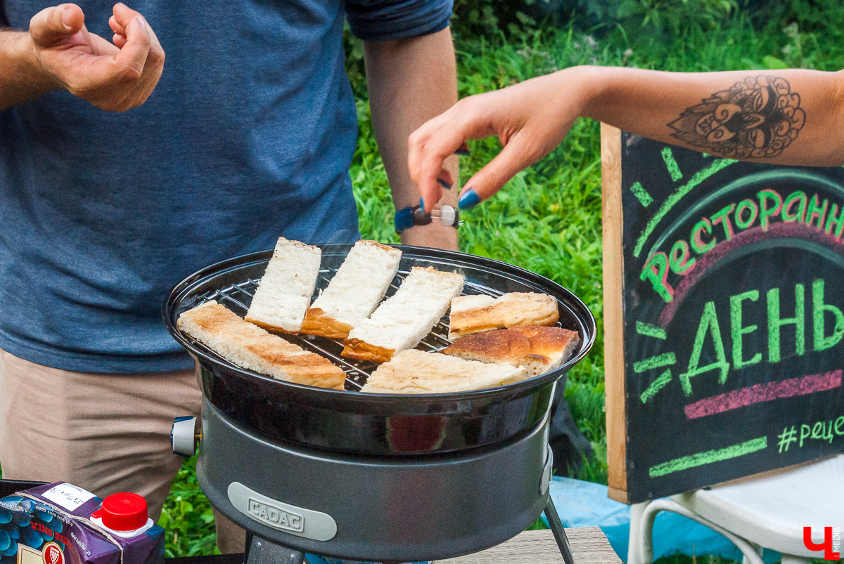 2 августа во дворе на улице Горького прошел добрососедский пикник. До самого начала оставалось загадкой, придут ли люди, захотят ли знакомиться с соседями