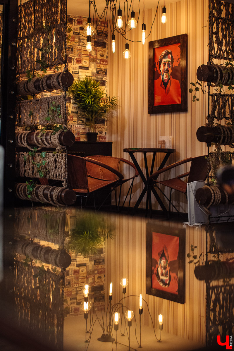 Инста-ужин в "Es. Co. Bar"