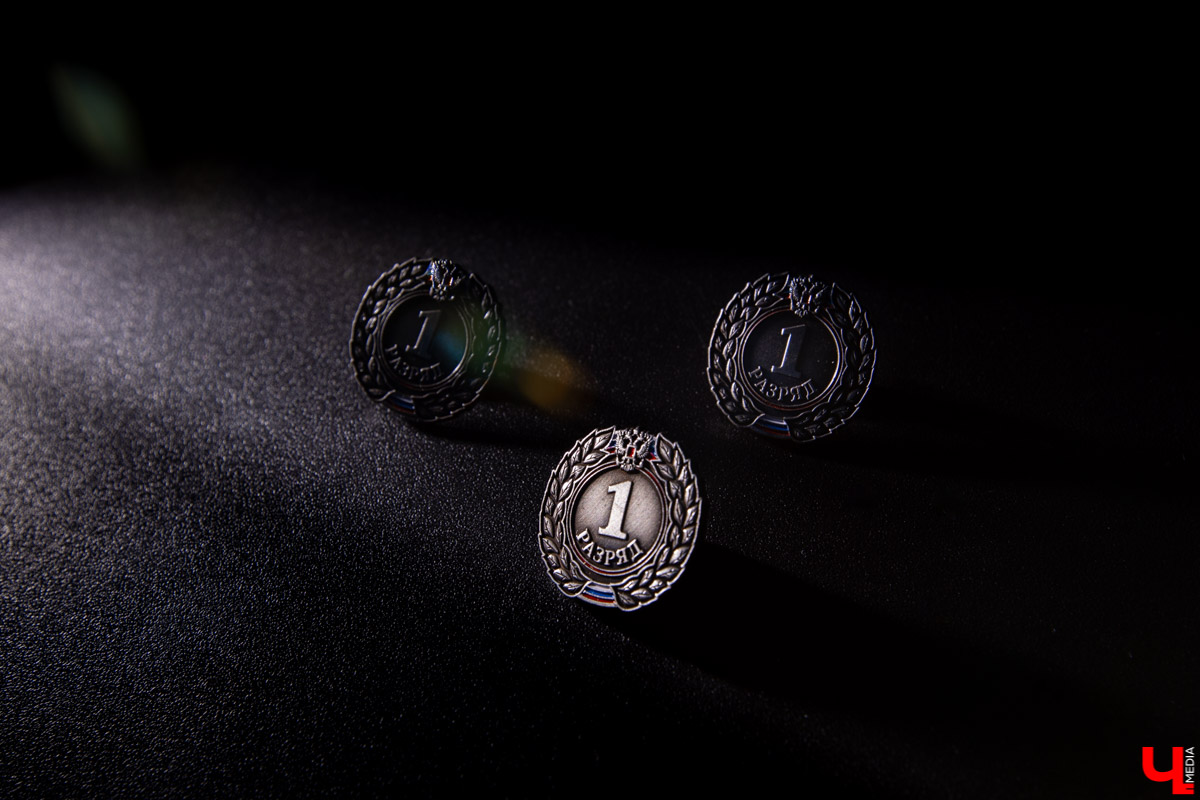 Во Владимире открылась первая в регионе школа киберспорта. Чем в ней занимаются? И только ли играм учатся спортсмены? Интервью с президентом регионального отделения Федерации компьютерного спорта РФ Денисом Подоляко