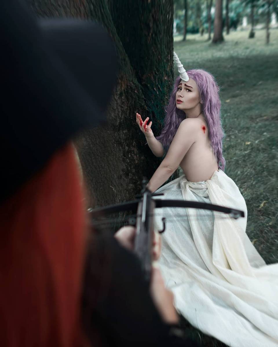 Популярная в «Инстаграм» косплеерша рассказала журналисту «Ключ-Медиа» о том, как создаются яркие фэнтезийные образы, сколько это отнимает времени и денег и приносит ли её аккаунт прибыль